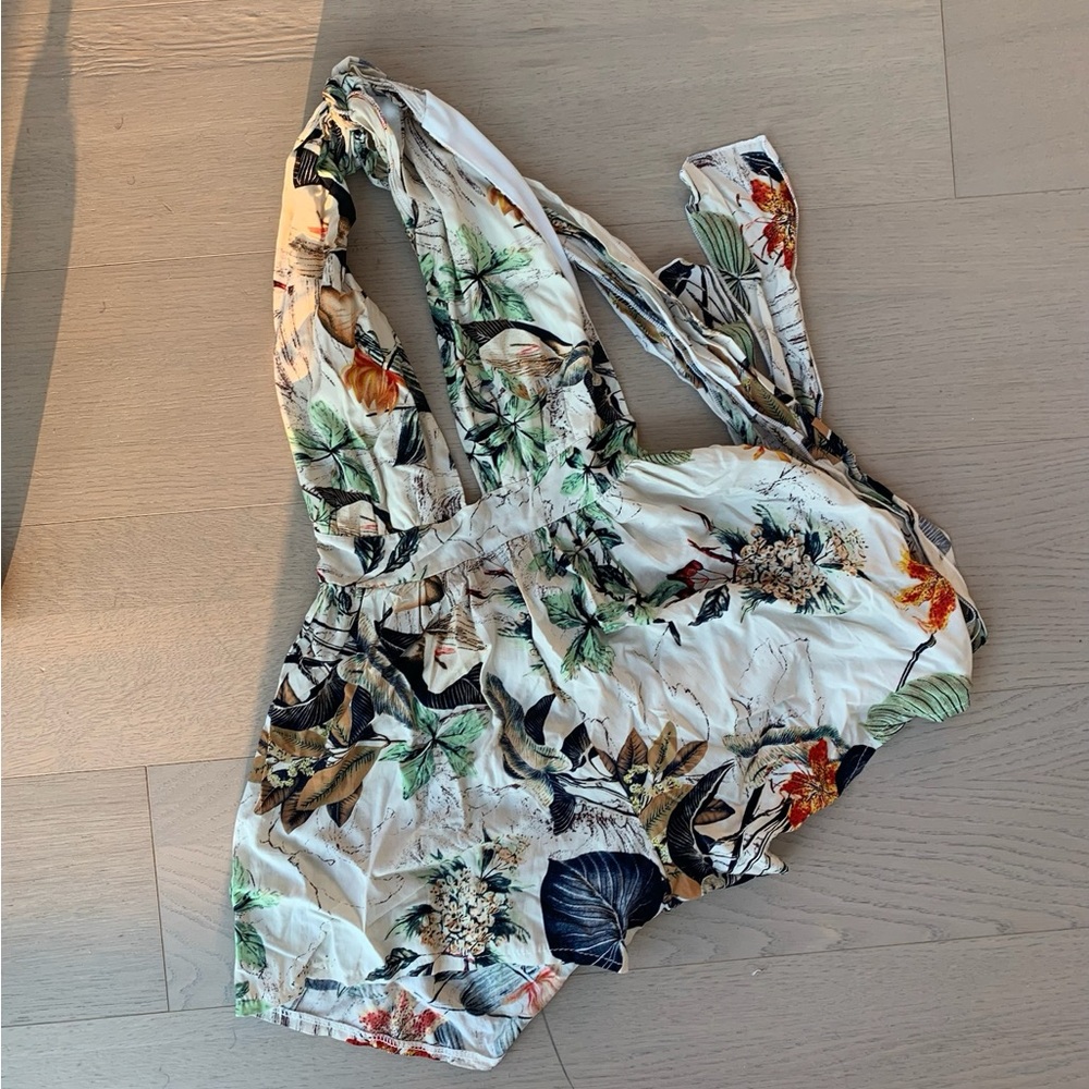 Floral Romper - Size Small - NWOT, Never Worn